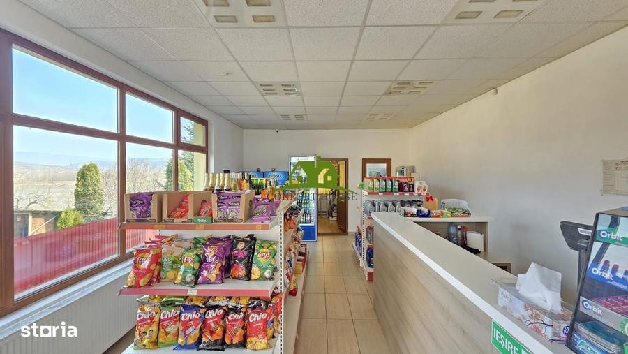 Spațiu comercial, de 120 mp, în Central