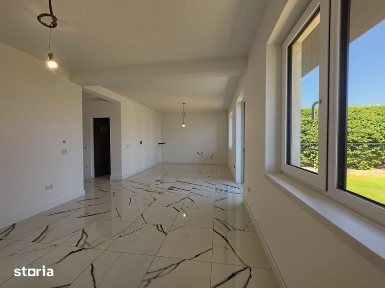 Casă cu 4 camere cu Teren 609 Mp în Central