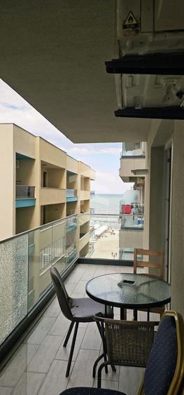 Apartament cu 2 camere semidecomandat, mobilat în Central