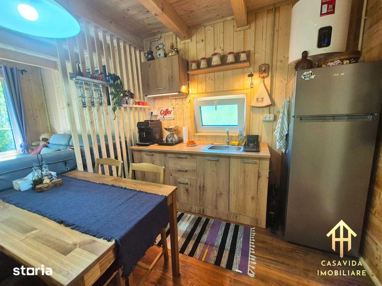 Casă cu 2 camere cu Teren 1550 Mp în Fârdea