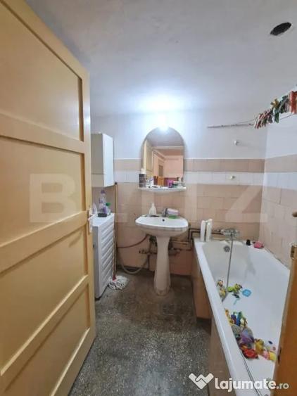 Casă cu 4 camere cu Teren 630 Mp în Centrul Civic