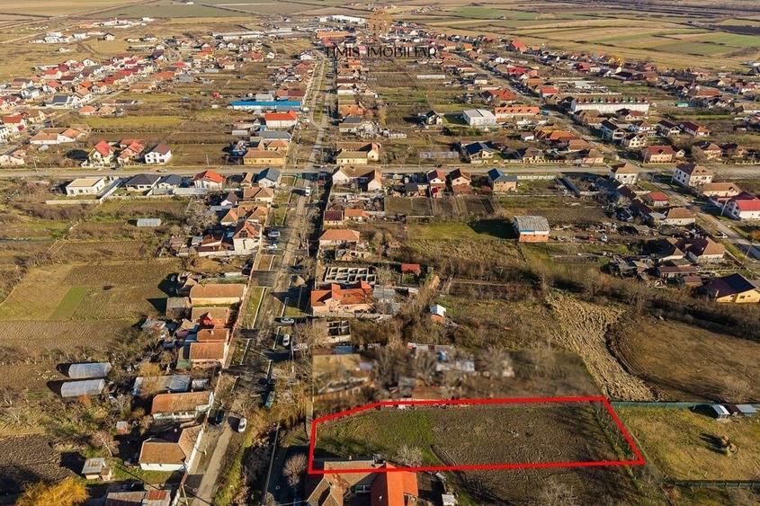 Teren Construcții intravilan de 1340 mp, în Remetea Mare
