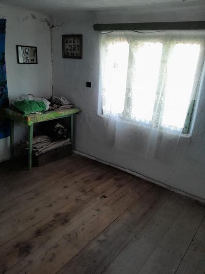 Casă cu 4 camere în Botoroaga