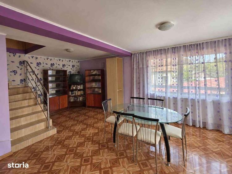Casă cu 4 camere cu Teren 1800 Mp în Ștefănești