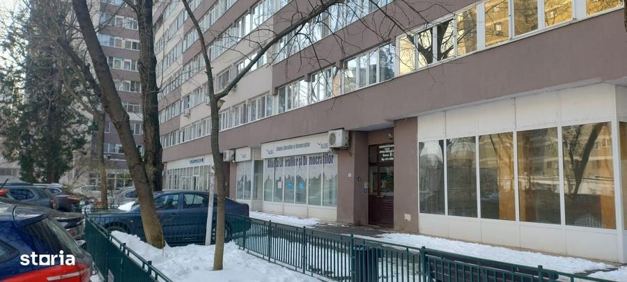 Spațiu comercial, de 54 mp, în Drumul Taberei