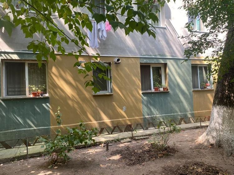 Apartament cu 3 camere nedecomandat în Central