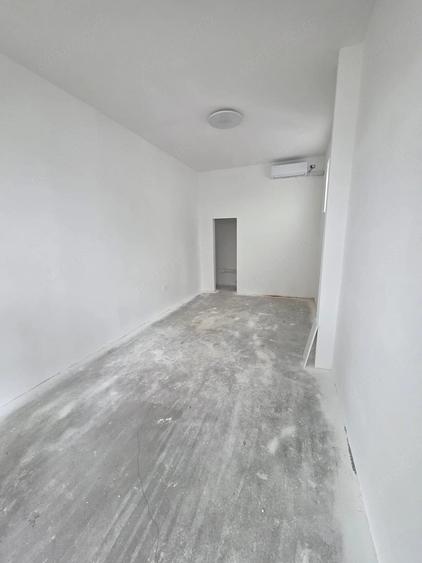 Spațiu comercial, de 56 mp, în Rogerius