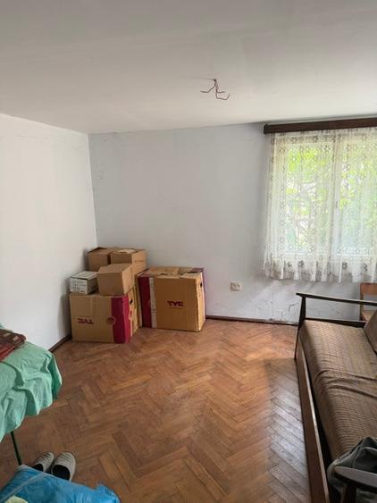 Casă individuală cu 2 camere în Rahova
