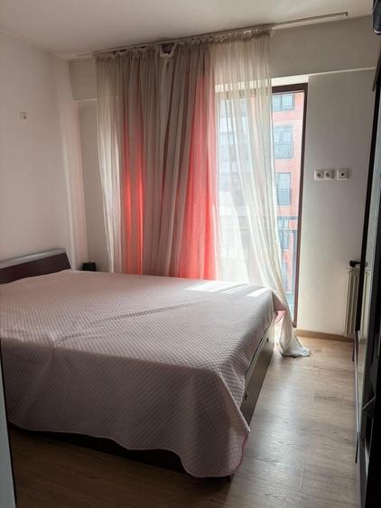 Apartament cu 2 camere decomandat în Exterior Vest