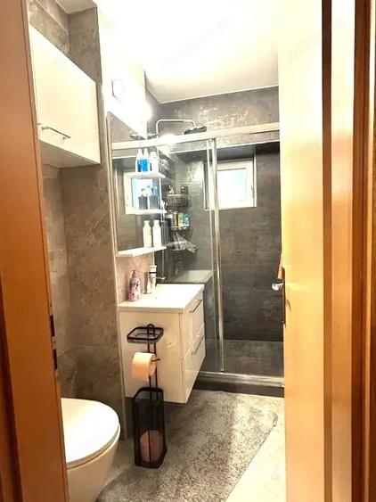 Apartament cu 4 camere decomandat în Simion Bărnuțiu
