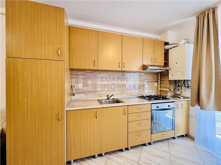 Apartament cu 2 camere decomandat, mobilat în Turnișor