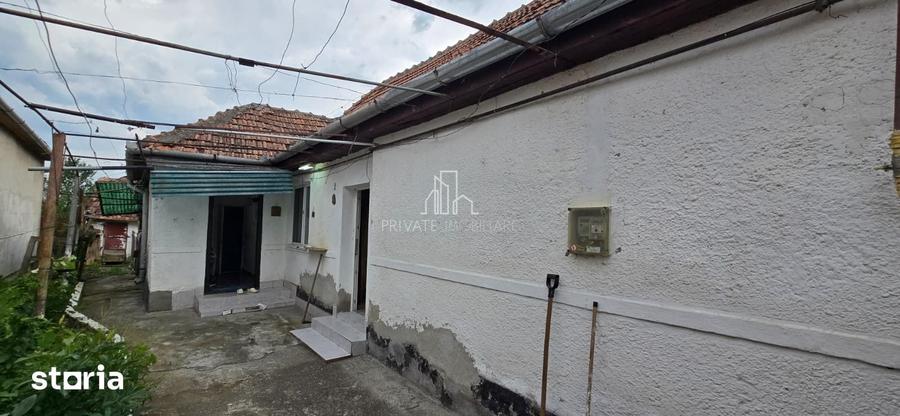 Casă cu 3 camere cu Teren 670 Mp în Albești