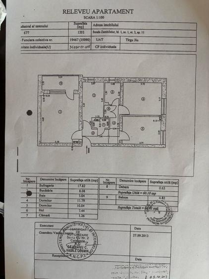 Apartament cu 3 camere decomandat în Exterior Vest
