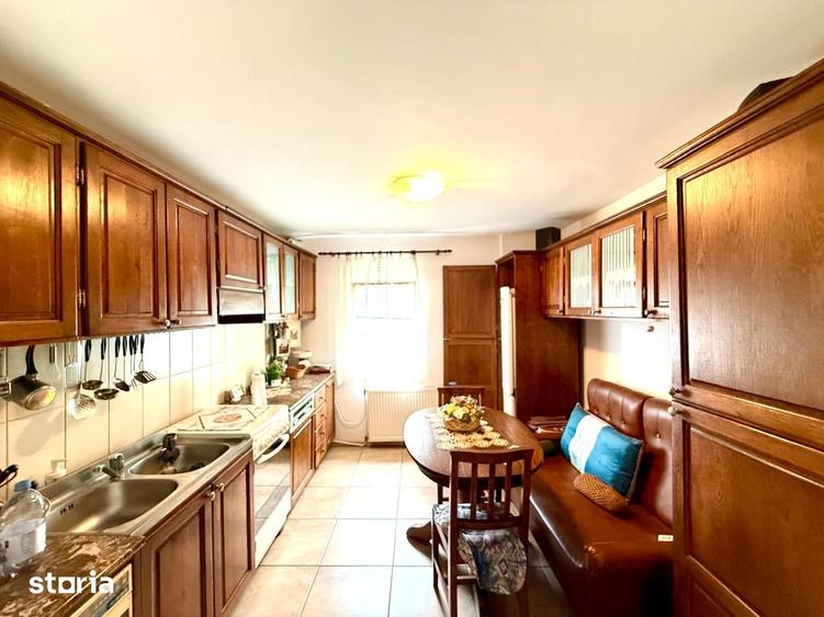 Apartament cu 3 camere decomandat în Central
