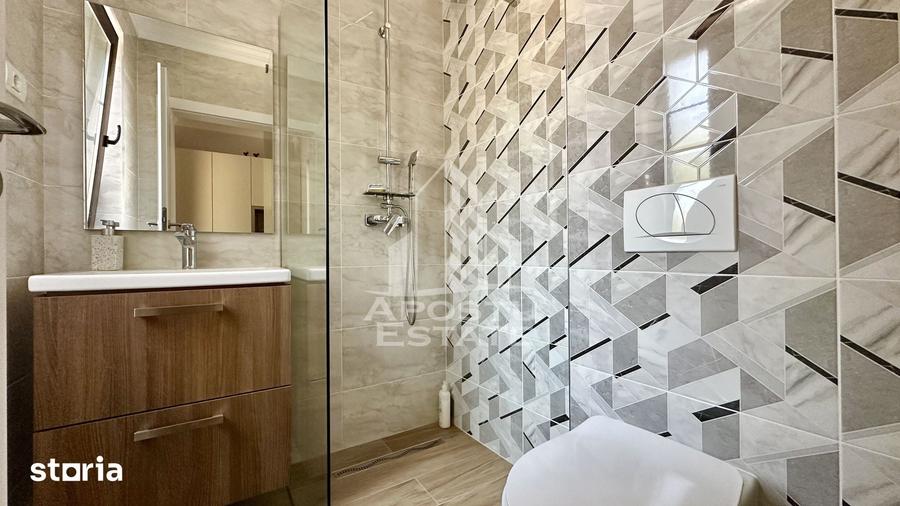 Jumatate de duplex de vanzare cu 5 camere, in apropiere de padure - 9