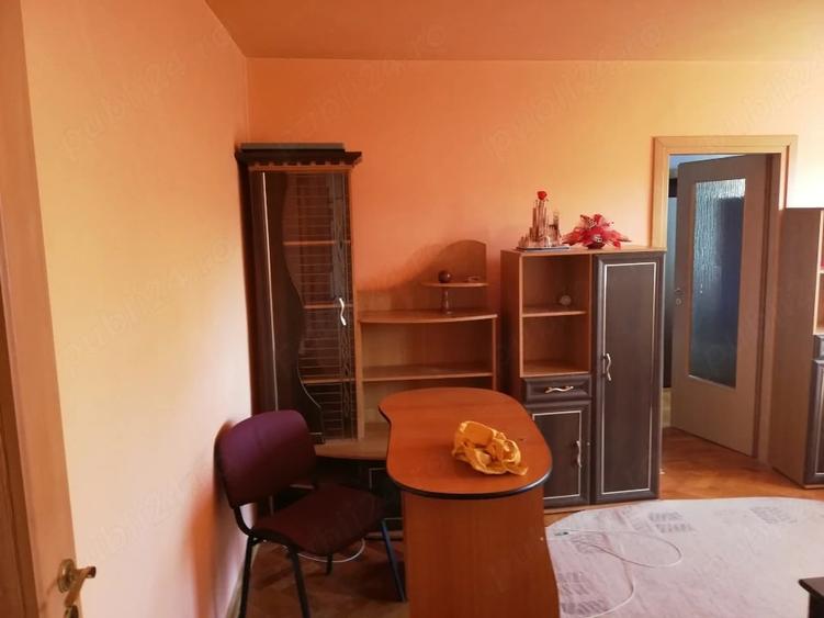 Apartament cu 2 camere semidecomandat în Șagului