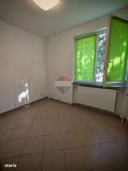 Spațiu comercial, de 51 mp, în Calea Severinului
