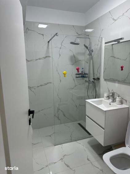Apartament cu 2 camere decomandat în Tunari