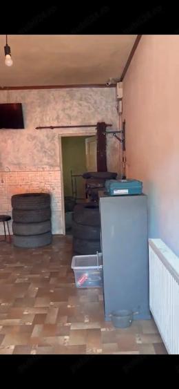 Spațiu comercial, de 80 mp, în Criș
