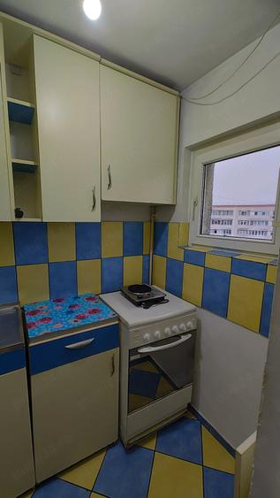 Garsonieră decomandată în Alexandru Obregia