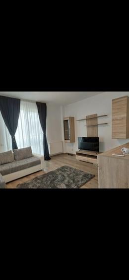 Apartament cu 2 camere decomandat în Roșu