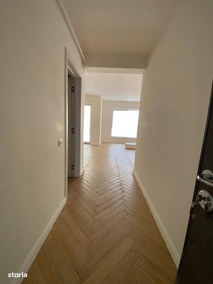 Apartament cu 2 camere semidecomandat în Ipotești