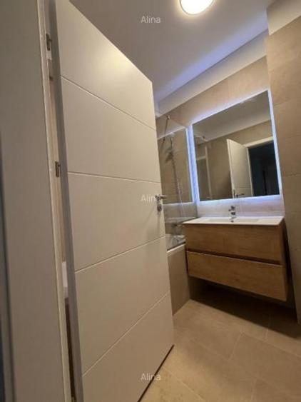 Apartament cu 3 camere decomandat, mobilat în Berceni