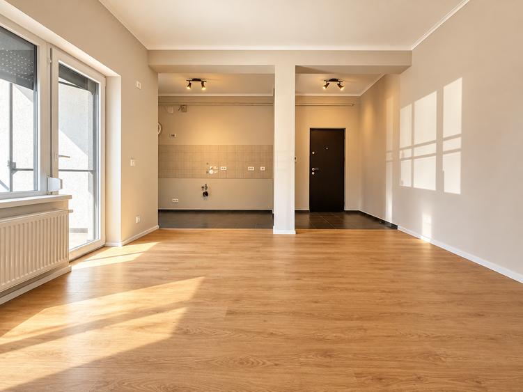 Apartament cu 3 camere decomandat în Braytim