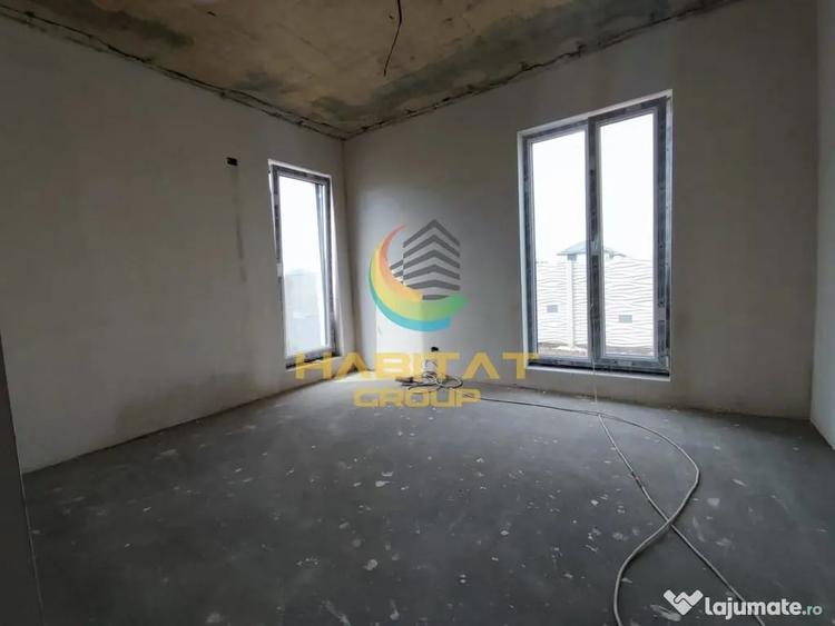 Casă cu 4 camere cu Teren 500 Mp în Vidra