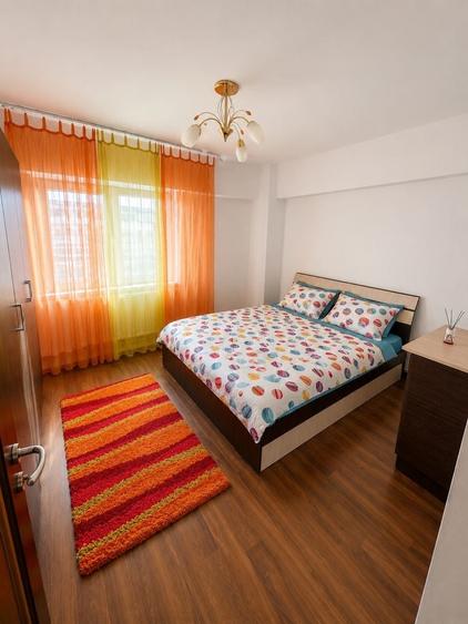 Apartament cu 3 camere decomandat în Ultracentral