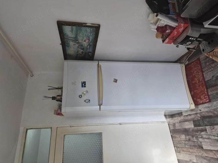 Apartament cu 2 camere decomandat în Steaua