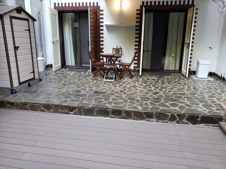 Apartament cu 2 camere semidecomandat, mobilat în Central