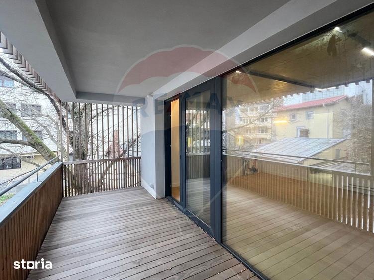 Apartament cu 4 camere în Dorobanți