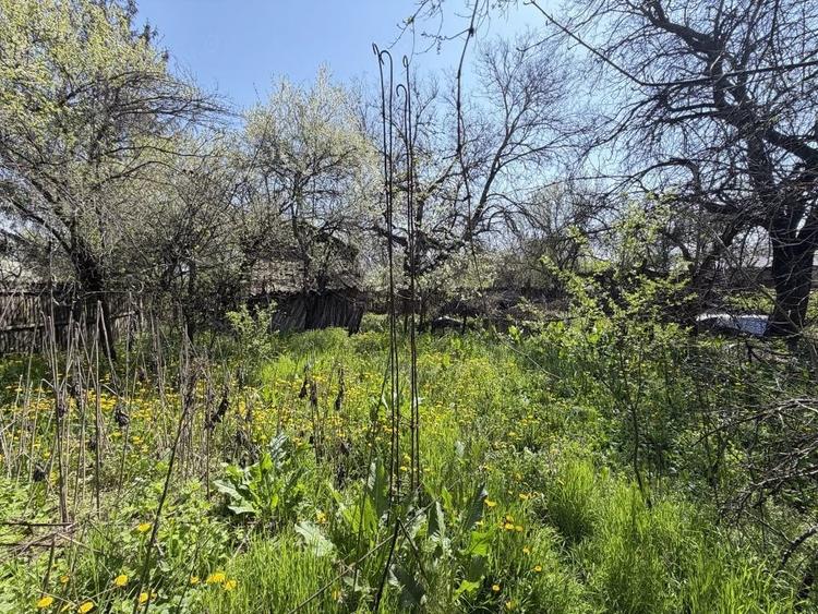 Casă cu Teren 1047 Mp în Lunca
