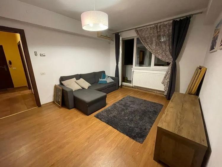 Apartament cu 2 camere decomandat în Tătărași