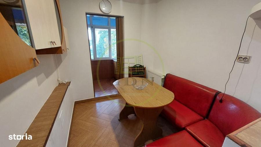 Apartament cu 3 camere decomandat în Lăpuș
