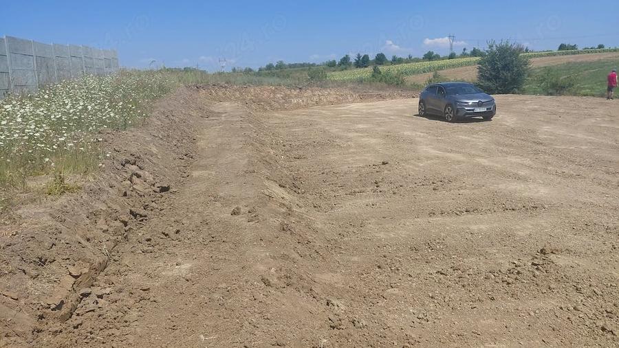 Teren de 1200 mp, în Albota