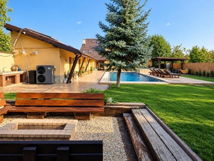 Casă cu 10 camere cu Teren 3000 Mp în Central