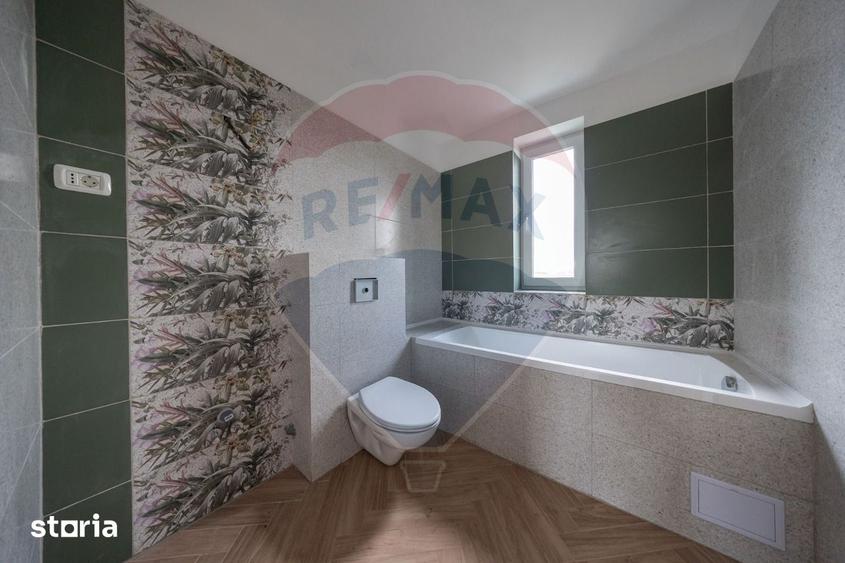 Casă cu 4 camere cu Teren 501 Mp în Sânpetru