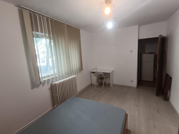 Garsonieră decomandată, mobilată în Țigarete