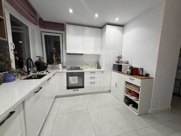 Duplex cu 4 camere cu Canalizare în Iris