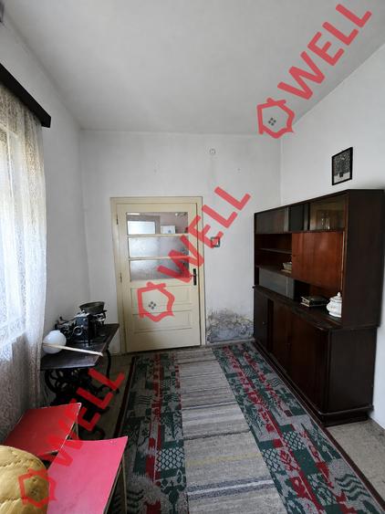 Casă cu 5 camere cu Teren 892 Mp în Aita Medie