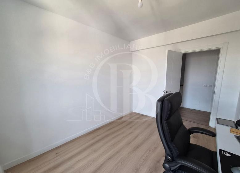 Apartament cu 3 camere decomandat, mobilat în Theodor Pallady