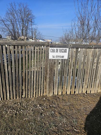 Casă cu Teren 2700 Mp în Baldovinești
