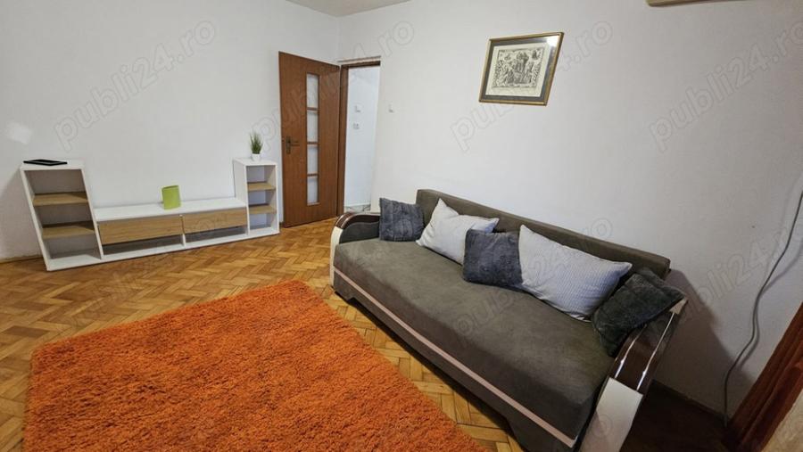 Apartament cu 2 camere decomandat în Drumul Taberei