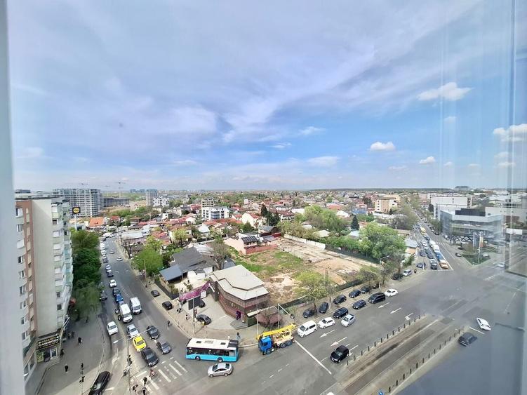 Apartament cu 4 camere decomandat, mobilat în Colentina
