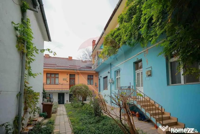 Apartament cu 2 camere decomandat în Ultracentral