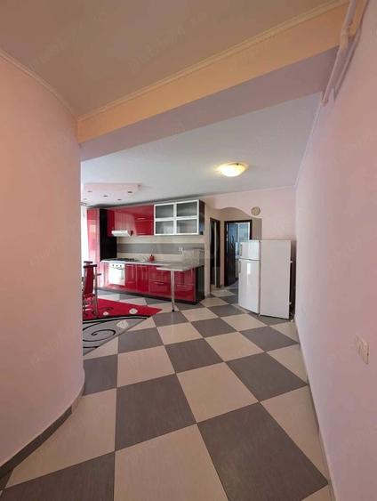 Apartament de 2 camere, semidecomandat, zona Eroilor - FLORESTI - 6