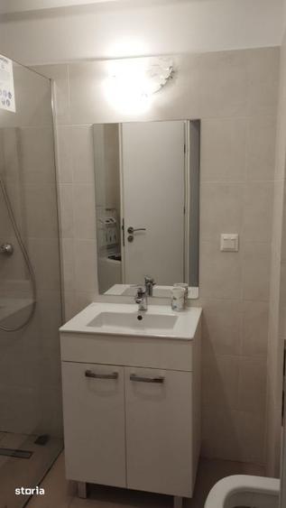Garsonieră decomandată în Șerban Vodă