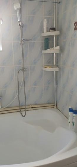 Apartament cu 4 camere, mobilat în Nord